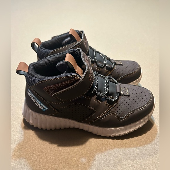Skechers Other - Kids Skechers Waterproof Velcro High Top Sneakers